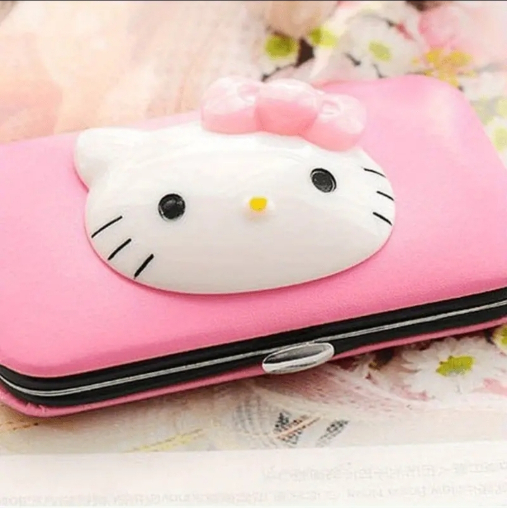 Hello Kitty 7pcs Manicure Pedicure Set, Carbon Steel Travel Case - Picture 3 of 6